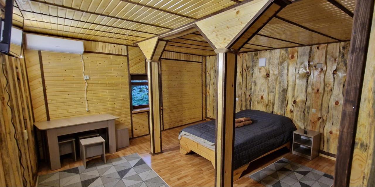 Kolyba Complex Hotel Umanʼ Екстериор снимка